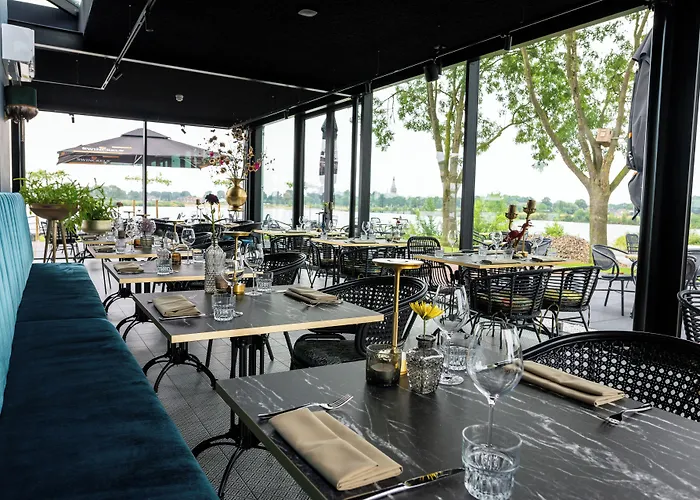 Boutique De Bungelaer 4*