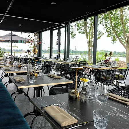 Boutique De Bungelaer 4*